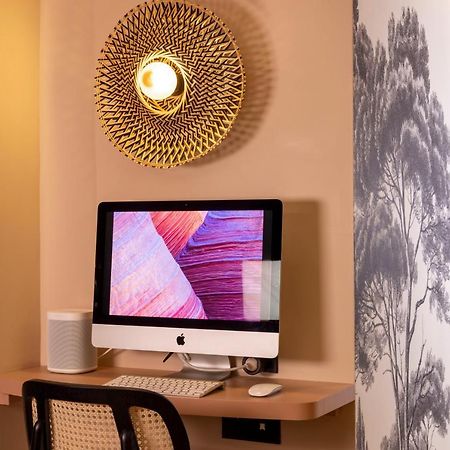 Hotel La Canopee Paryż Zewnętrze zdjęcie